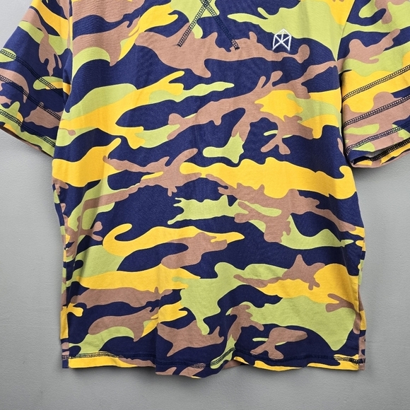 BMFIT Gear Colorful Camo All Over Print T Shirt Mens Size M Athletic Workout Top - Picture 4 of 15